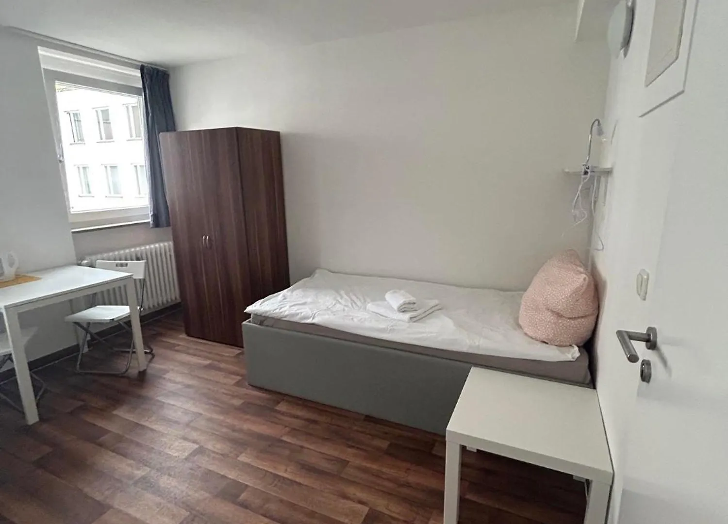 Low Budget Central Station Aparthostel Sen 14 Munich Germany