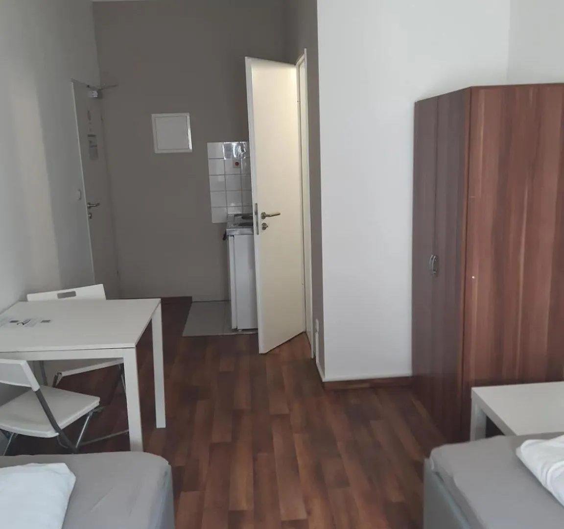 Low Budget Central Station Apartmenthostel Sen 14 Munich 0*,