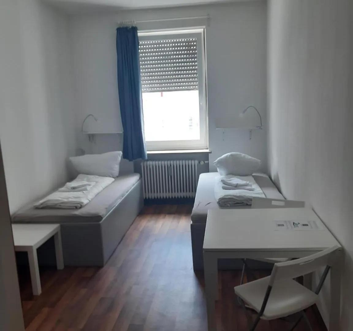 Low Budget Central Station Apartmenthostel Sen 14 Munich